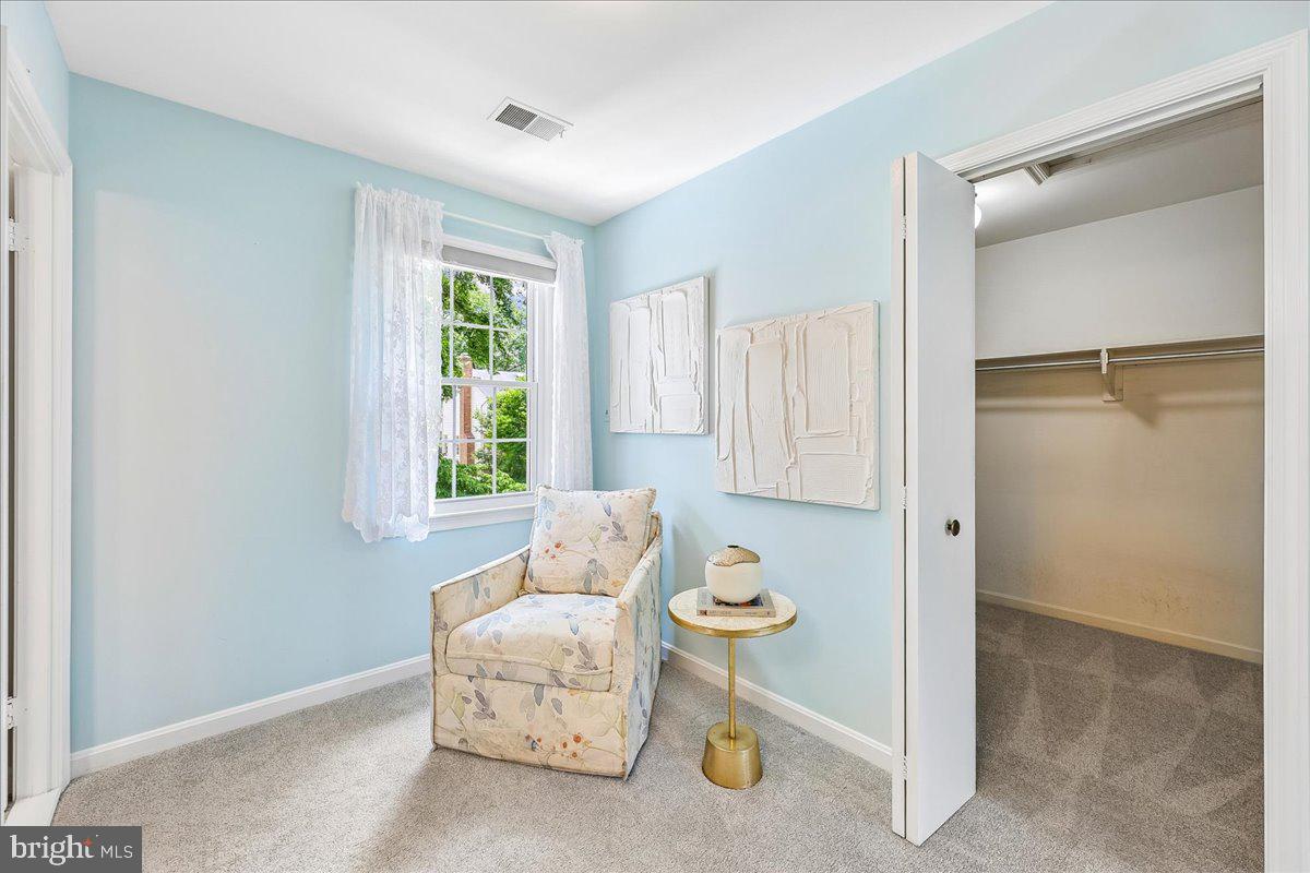 SOMERSET SOUTH - Residential