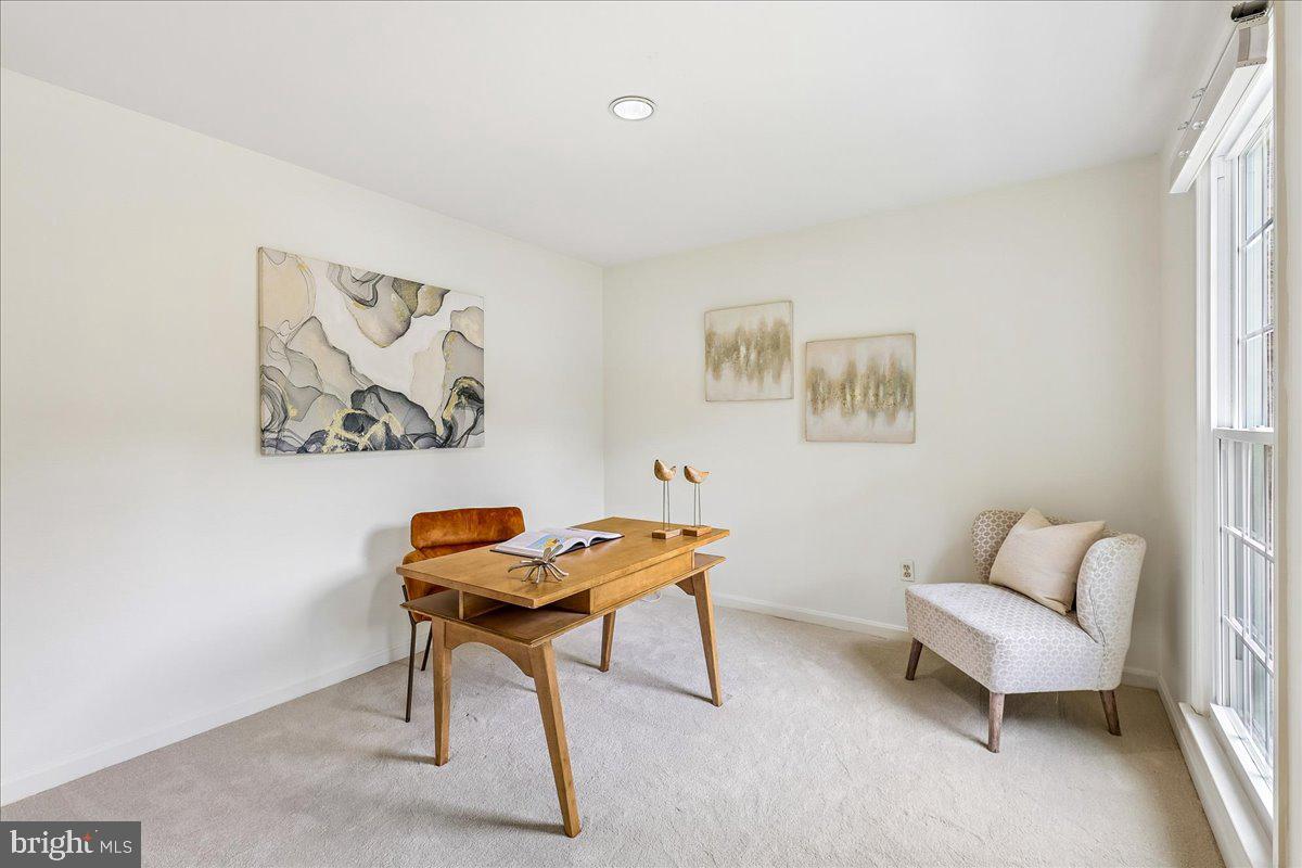 SOMERSET SOUTH - Residential