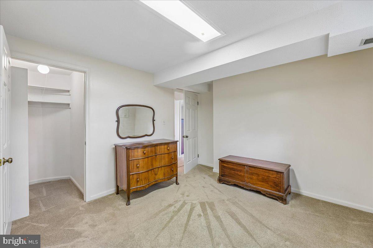 SOMERSET SOUTH - Residential