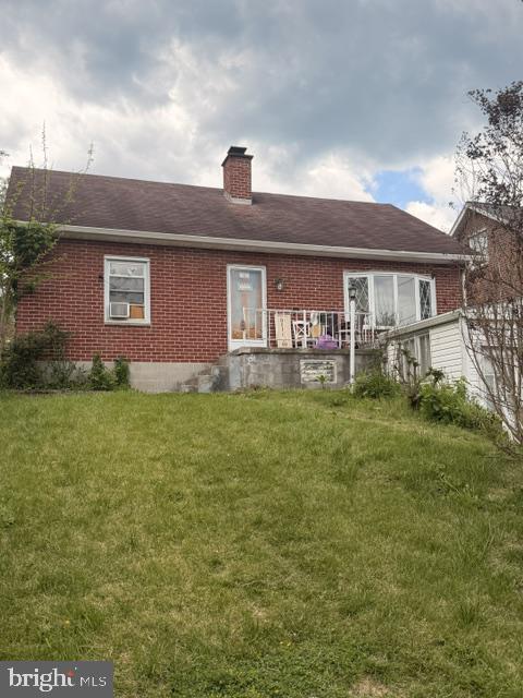 This charming ranch-style home, nestled in the desirable South End neighborhood, offers a perfect blend of comfort and investment potential. Built in 1963, this brick residence boasts a spacious 1,008 square feet of finished living space, making it an attractive option for both homeowners and savvy investors looking to expand their portfolio. Step inside to discover a warm and inviting interior featuring four generously sized bedrooms and two and a half bathrooms. The open floor plan seamlessly connects the family room to the eat-in kitchen, creating an ideal space for gatherings and everyday living. The family room, complete with a cozy gas fireplace adorned with a stone wall and mantel, serves as a perfect focal point for relaxation and entertainment. The kitchen is equipped with essential appliances, including a stove, refrigerator, dishwasher, ensuring that meal preparation is both efficient and enjoyable. The convenience of a laundry chute adds to the home's functionality, while the finished walkout basement provides additional living space and easy access to the outdoors. Investors will appreciate the potential for rental income, given the home's desirable layout and location. The attached garage and driveway offer ample parking, a significant advantage in this sought-after area. The exterior features include an outbuilding, providing extra storage or potential for a workshop, further enhancing the property's value. With a manageable lot size of 0.15 acres, this home offers a low-maintenance yard, allowing for more time to enjoy the surrounding community. This residence not only provides a comfortable living environment but also presents a promising opportunity for appreciation in value over time. The combination of its classic design, functional features, and prime location makes it a smart choice for investors seeking a reliable addition to their real estate portfolio. Don't miss the chance to explore the potential this home has to offer!