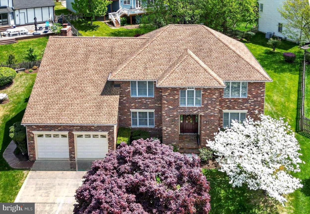 CROFTON ORCHARD - Residential