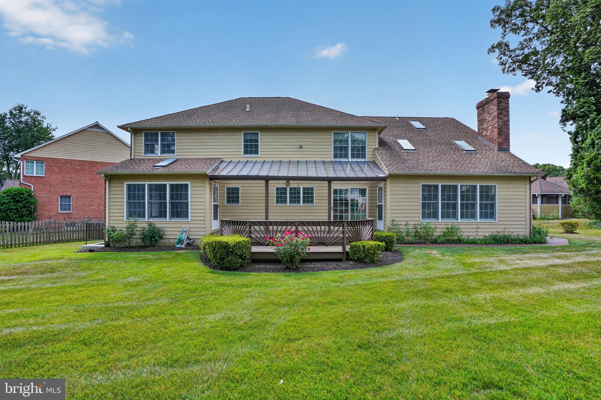 CROFTON ORCHARD - Residential