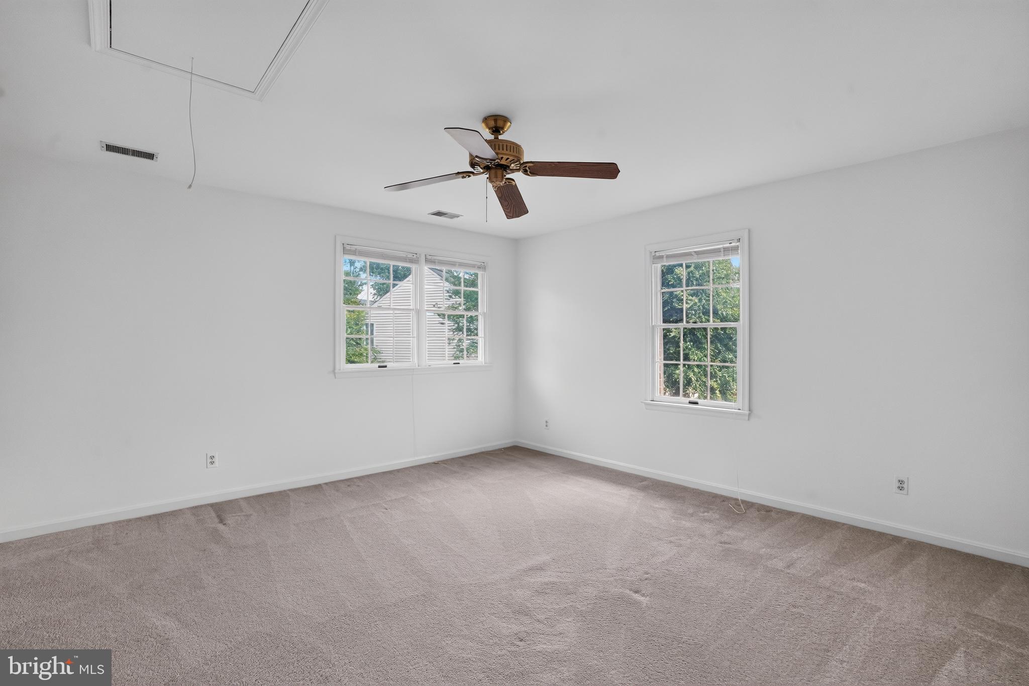 CROFTON ORCHARD - Residential