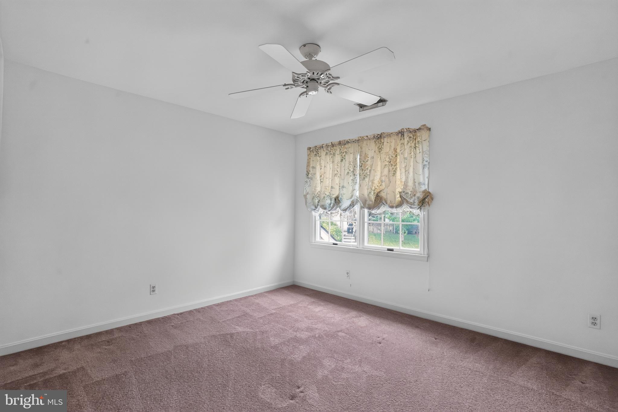 CROFTON ORCHARD - Residential