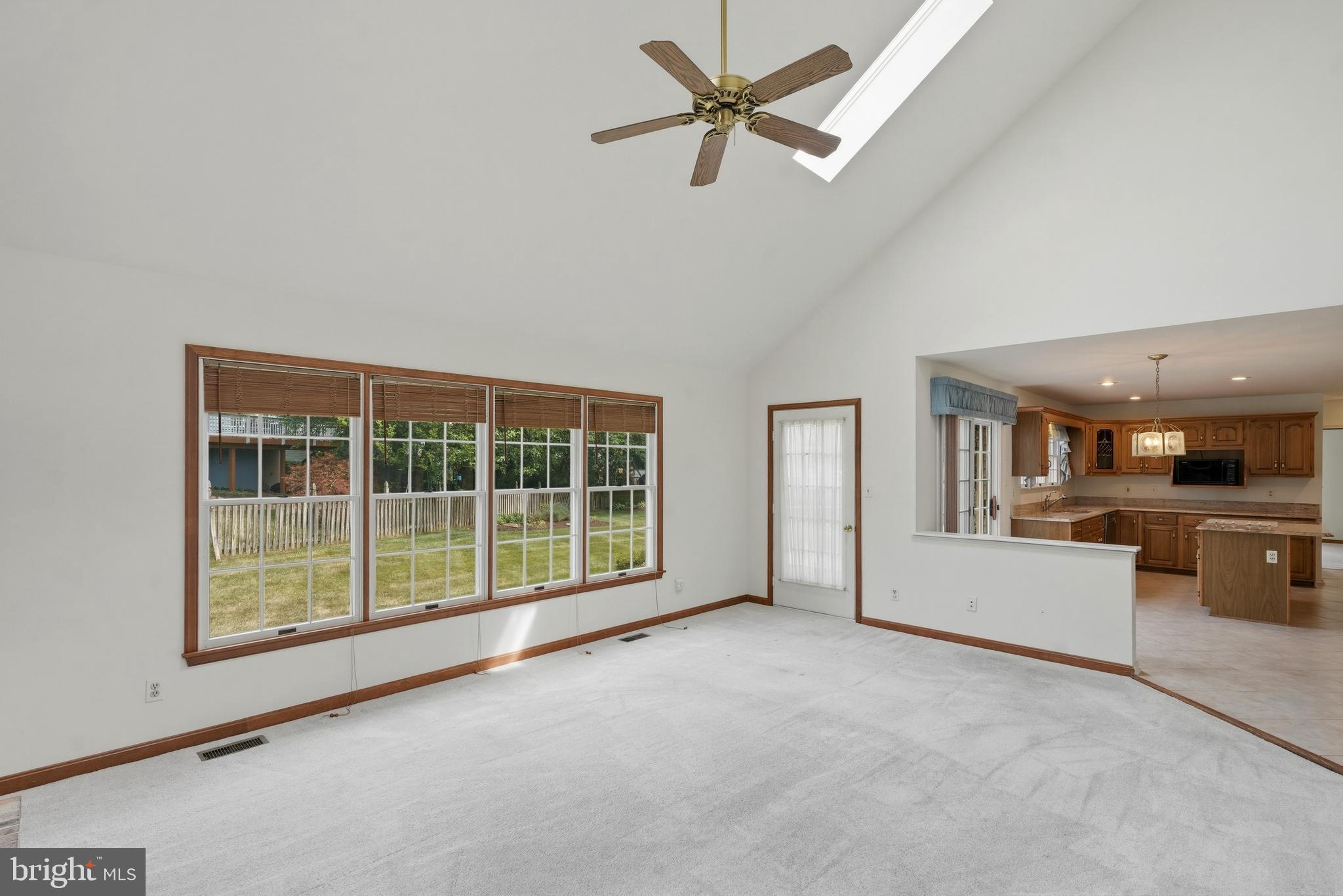CROFTON ORCHARD - Residential