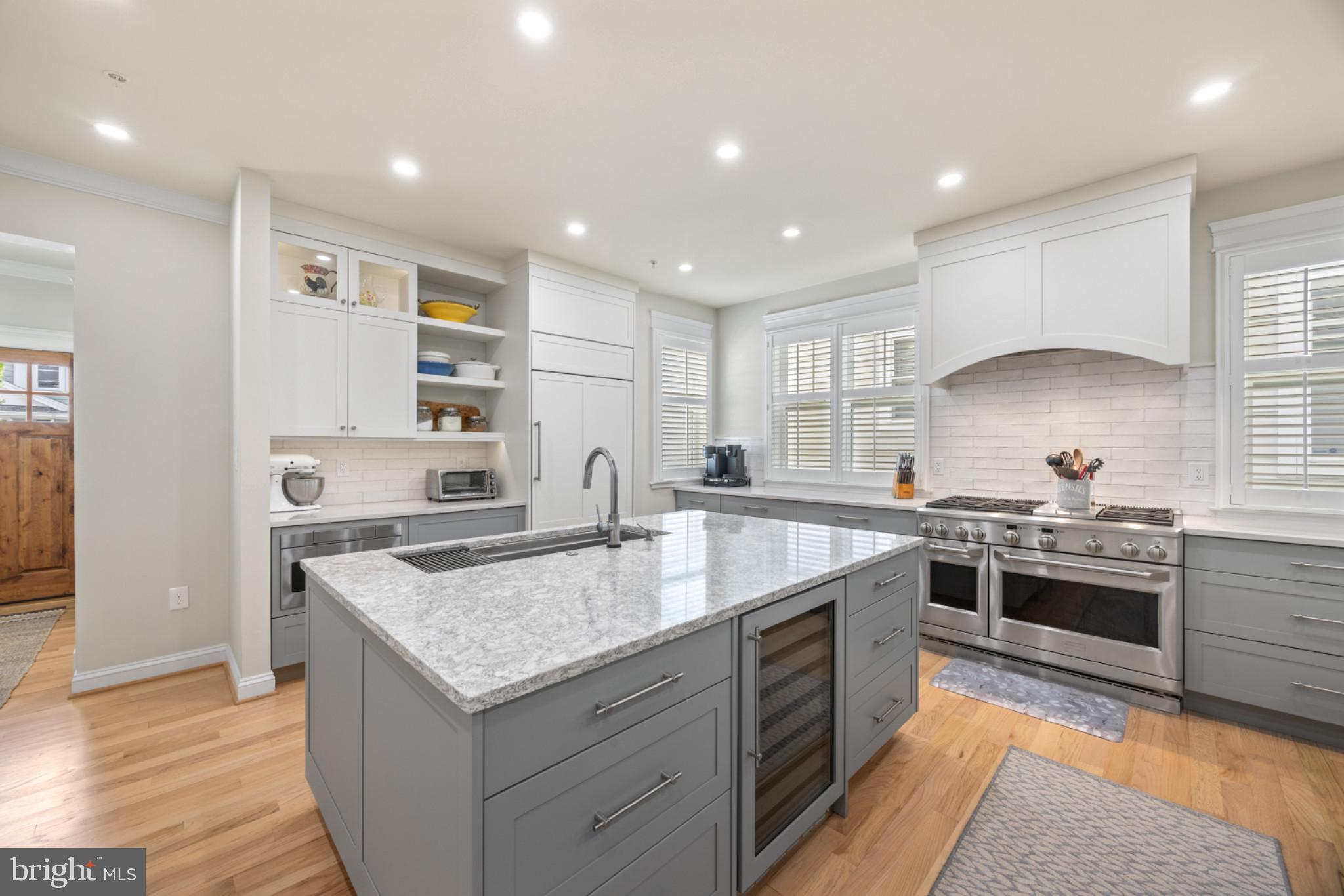 EASTPORT - Residential
