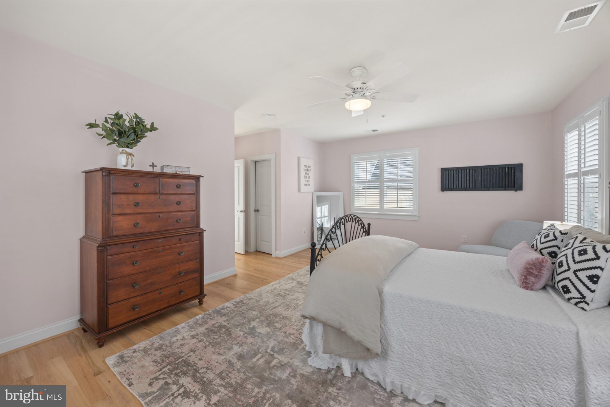 EASTPORT - Residential