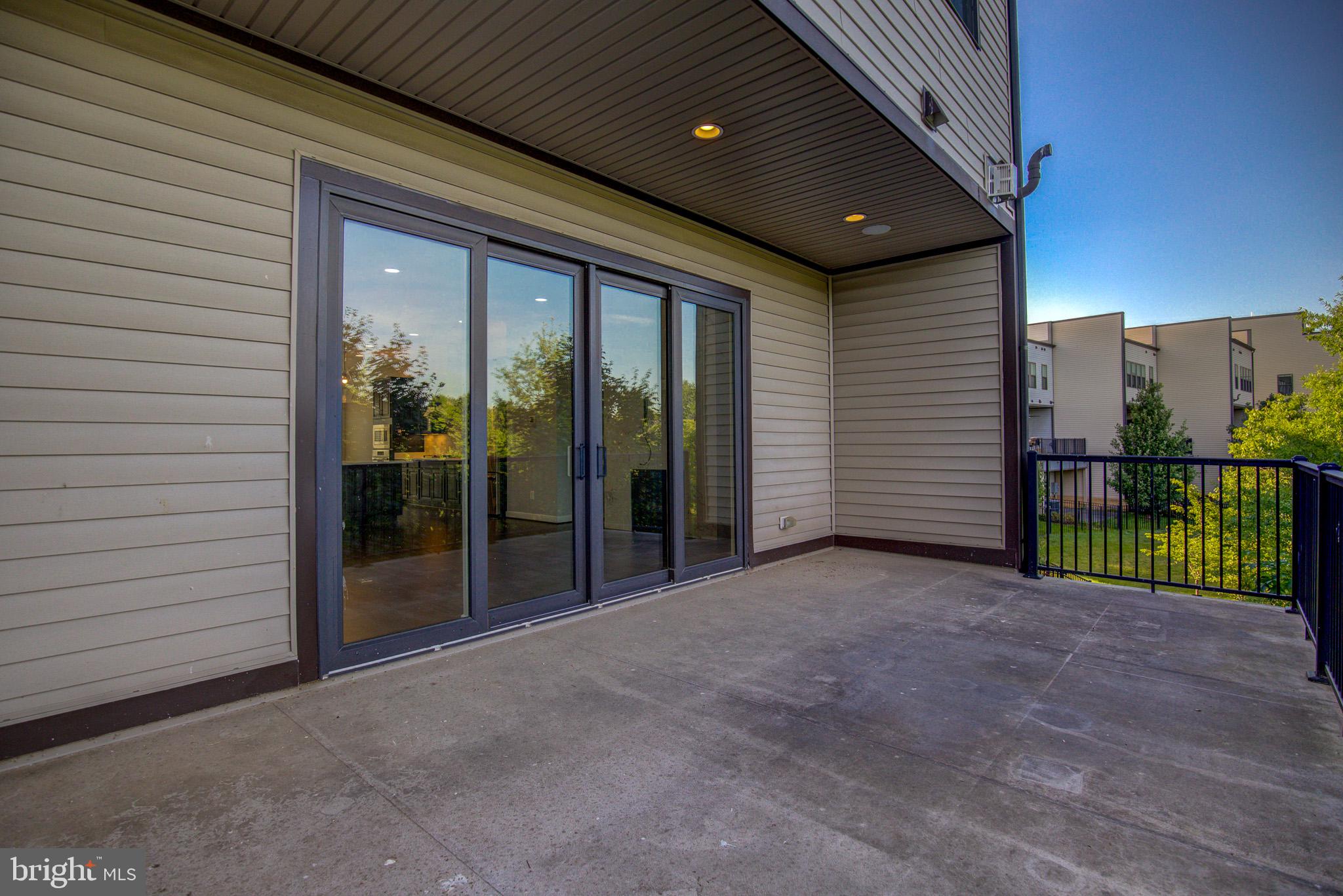BRAMBLETON - Residential