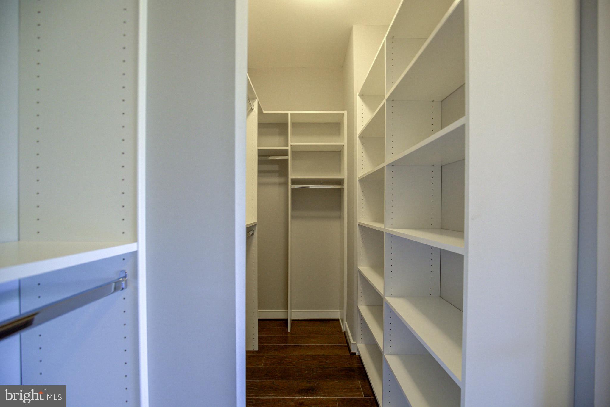 BRAMBLETON - Residential