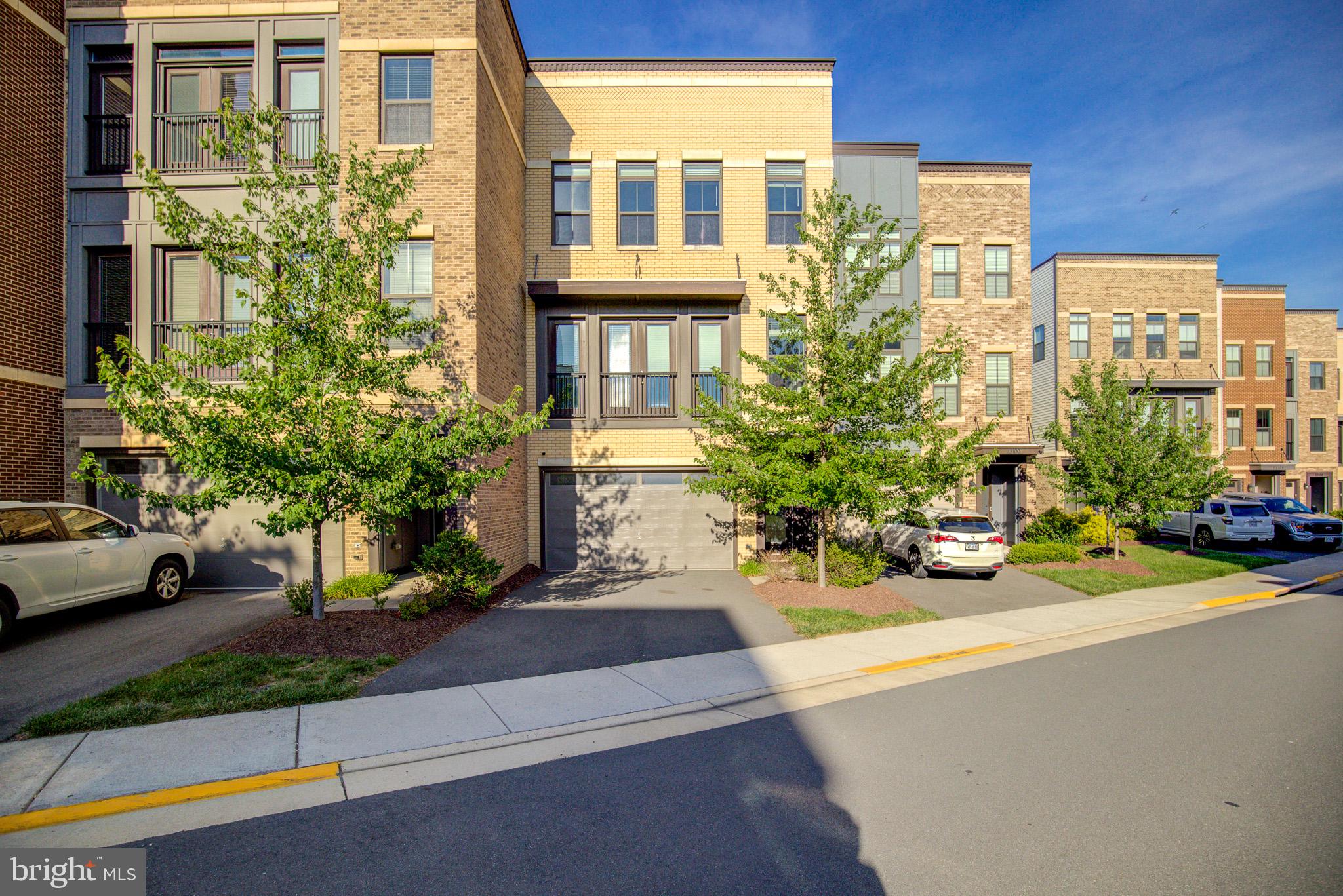 BRAMBLETON - Residential