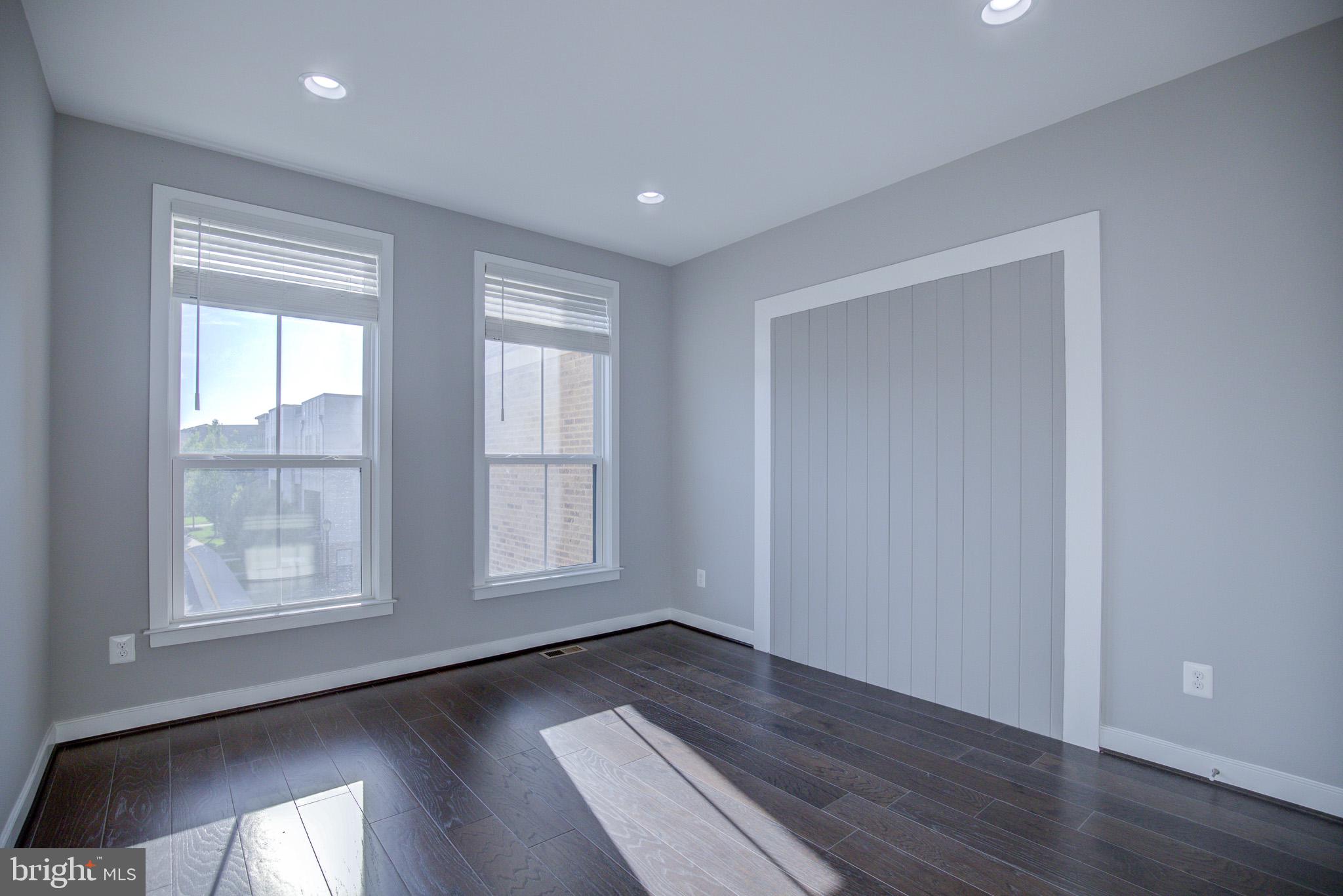 BRAMBLETON - Residential