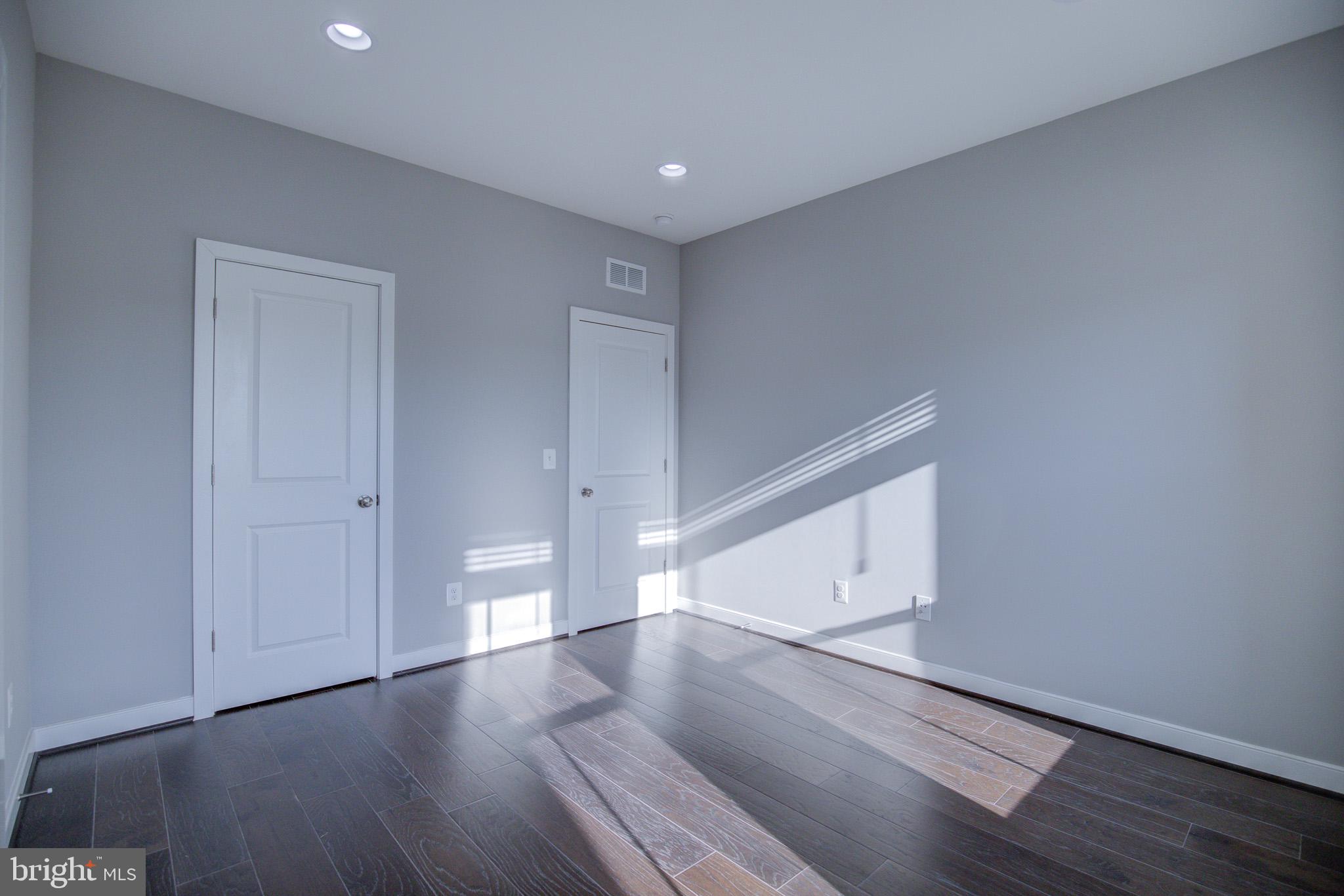 BRAMBLETON - Residential
