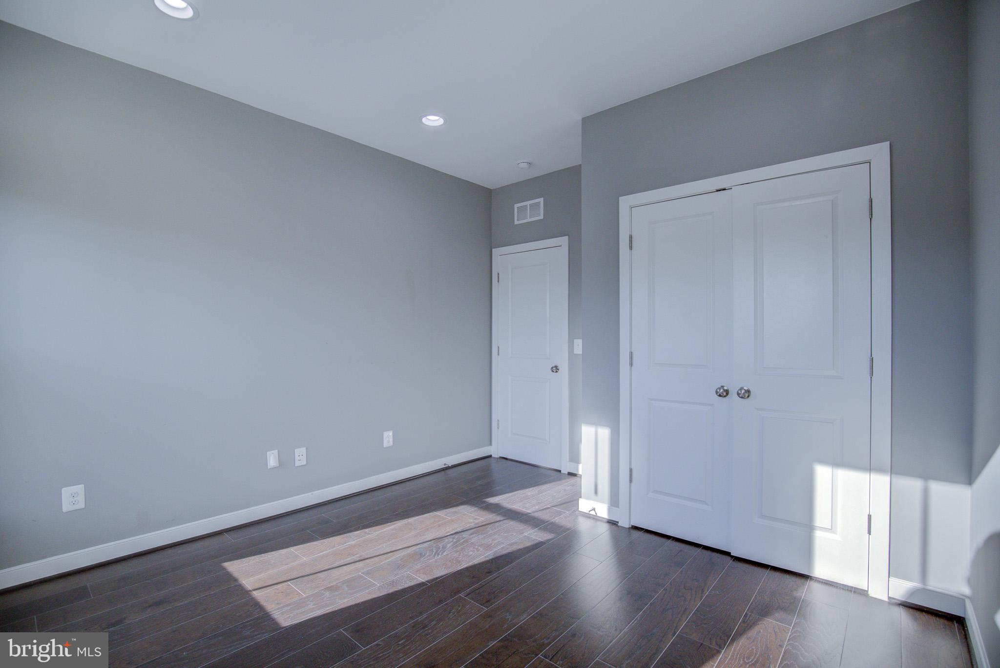 BRAMBLETON - Residential
