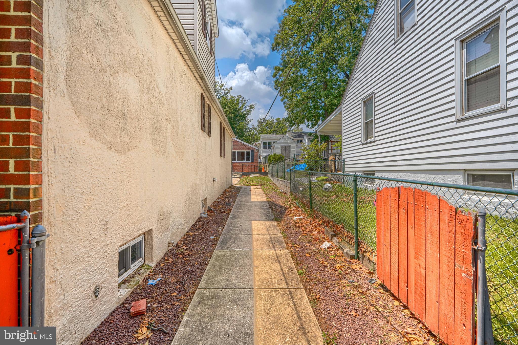 EASTERN HEIGHTS - Residential