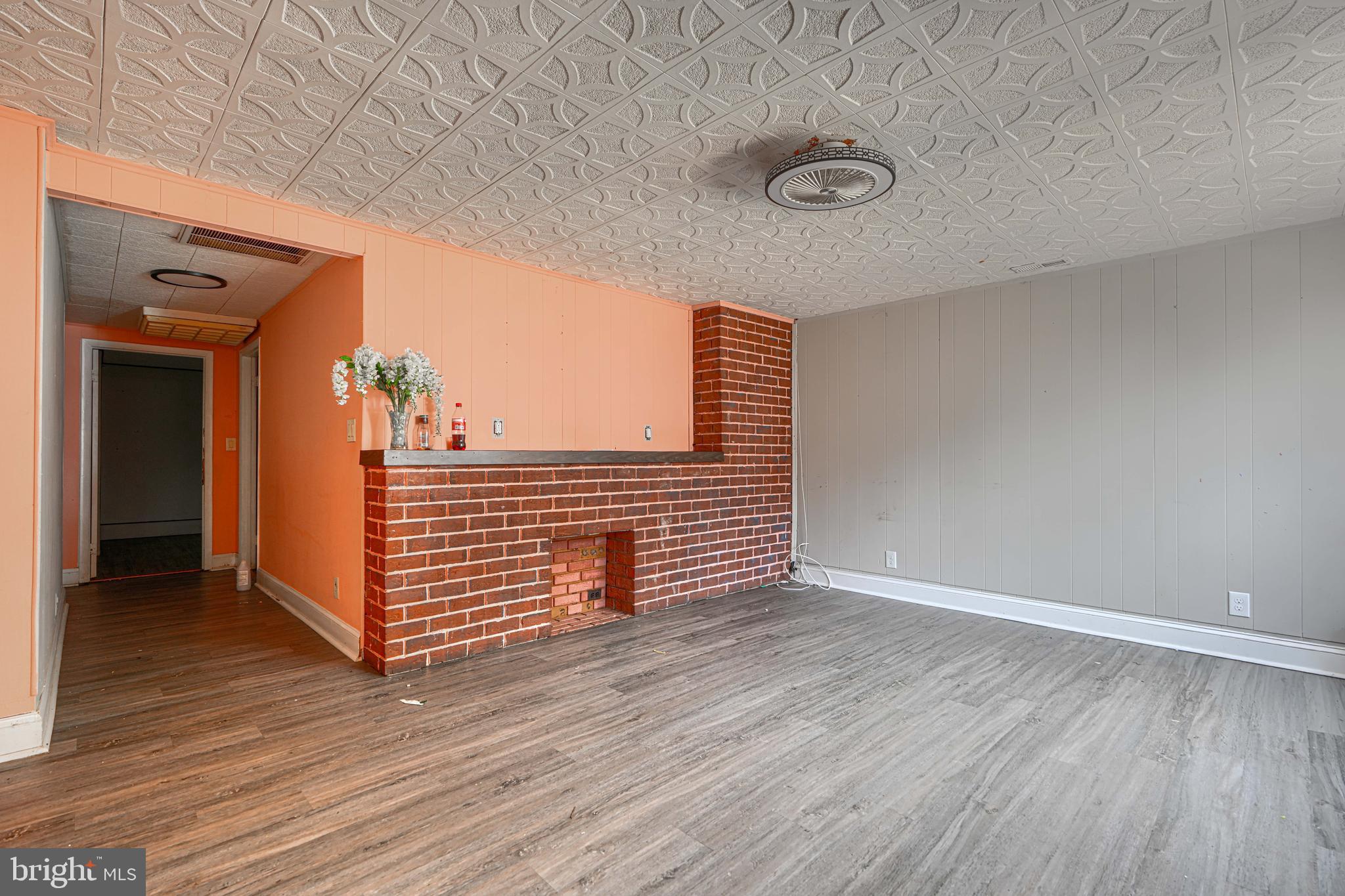 EASTERN HEIGHTS - Residential