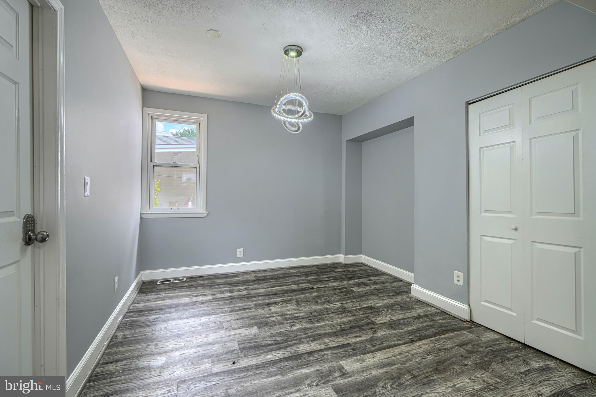 EASTERN HEIGHTS - Residential