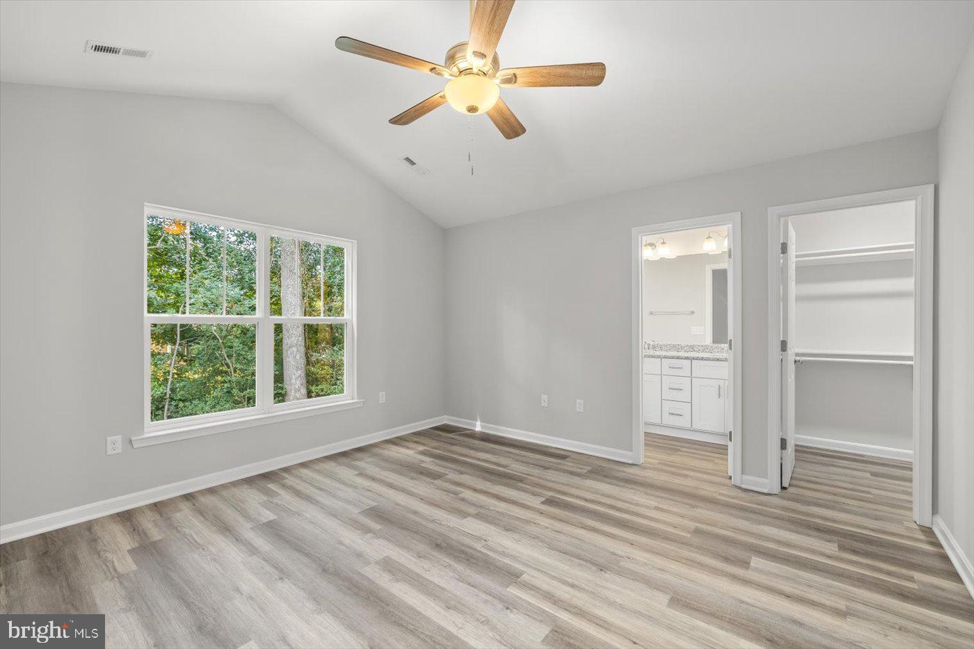 WESTMORELAND SHORES - Residential Lease