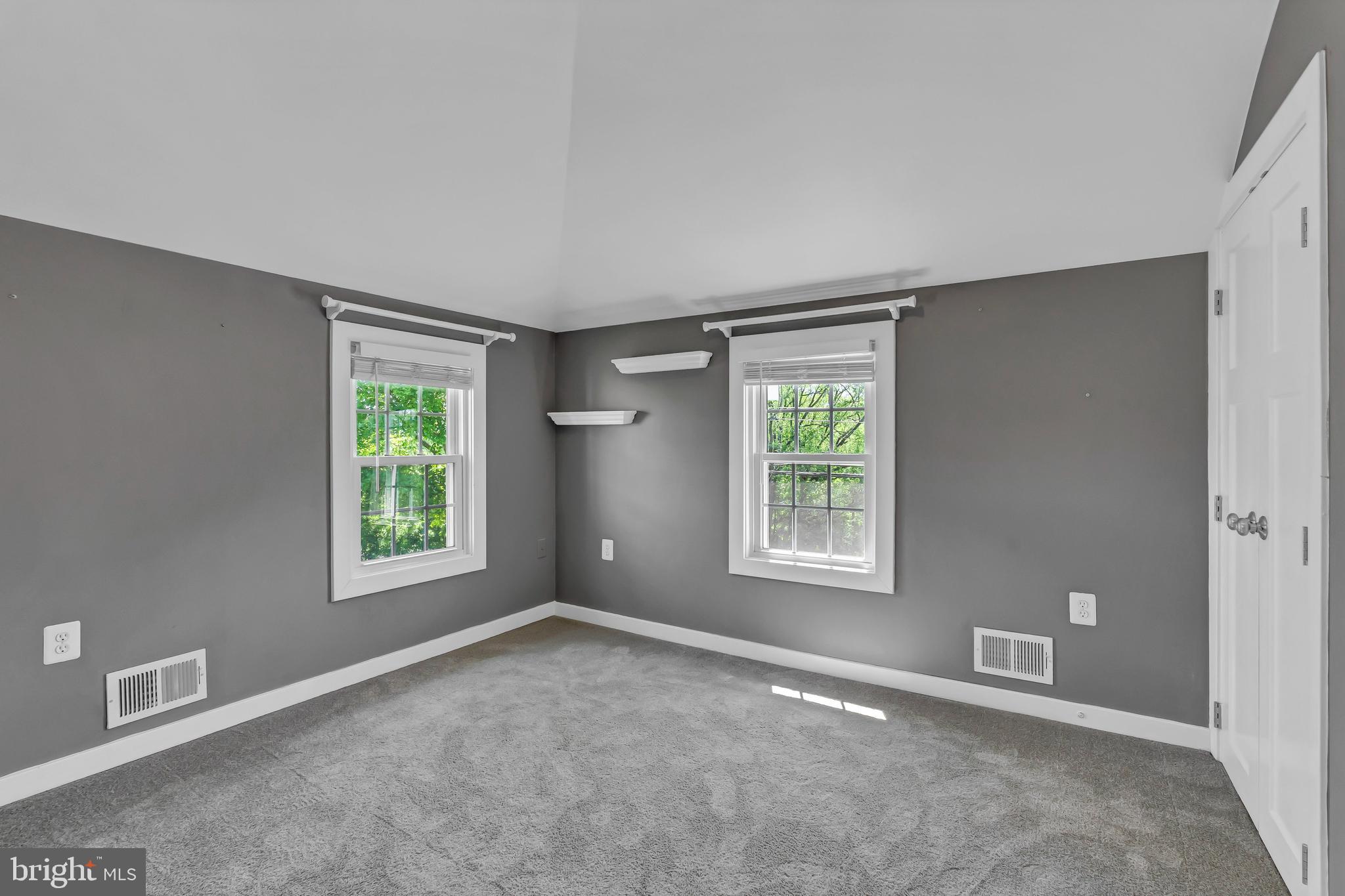 TOWN OF PURCELLVILLE - Residential