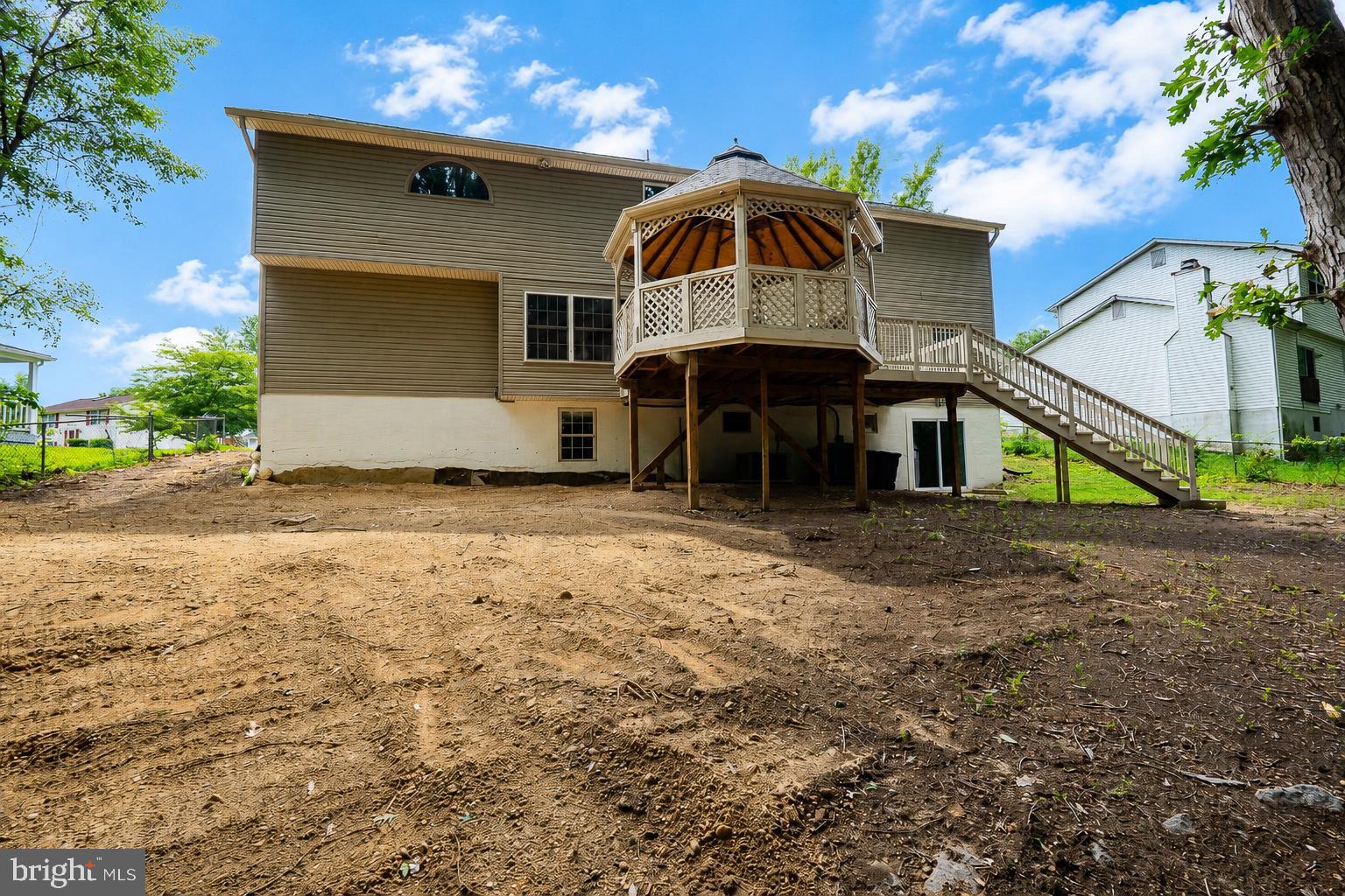 CLINTON - Residential