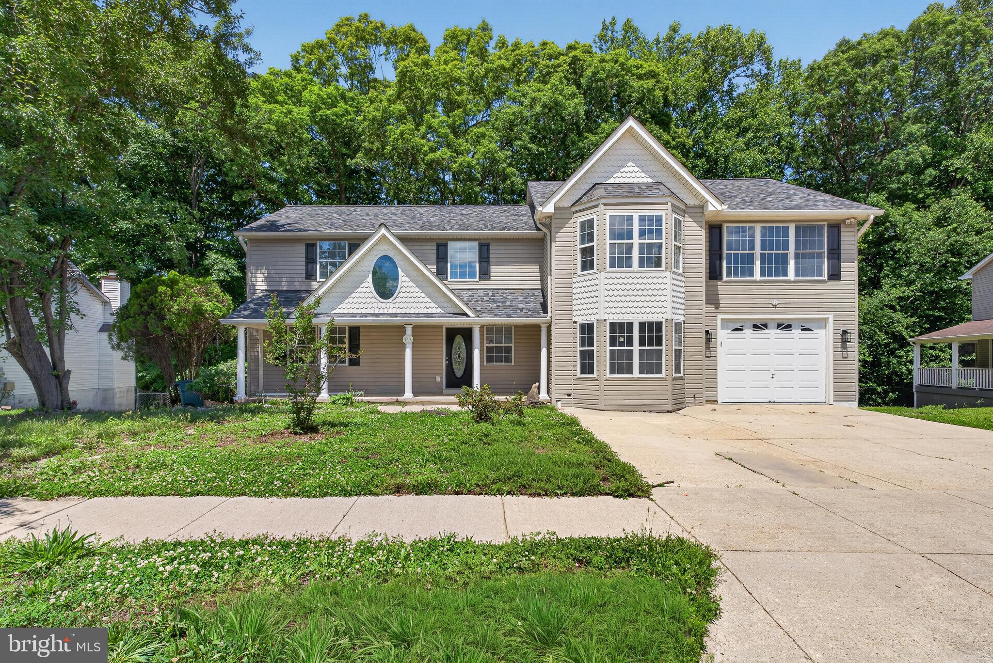 CLINTON - Residential