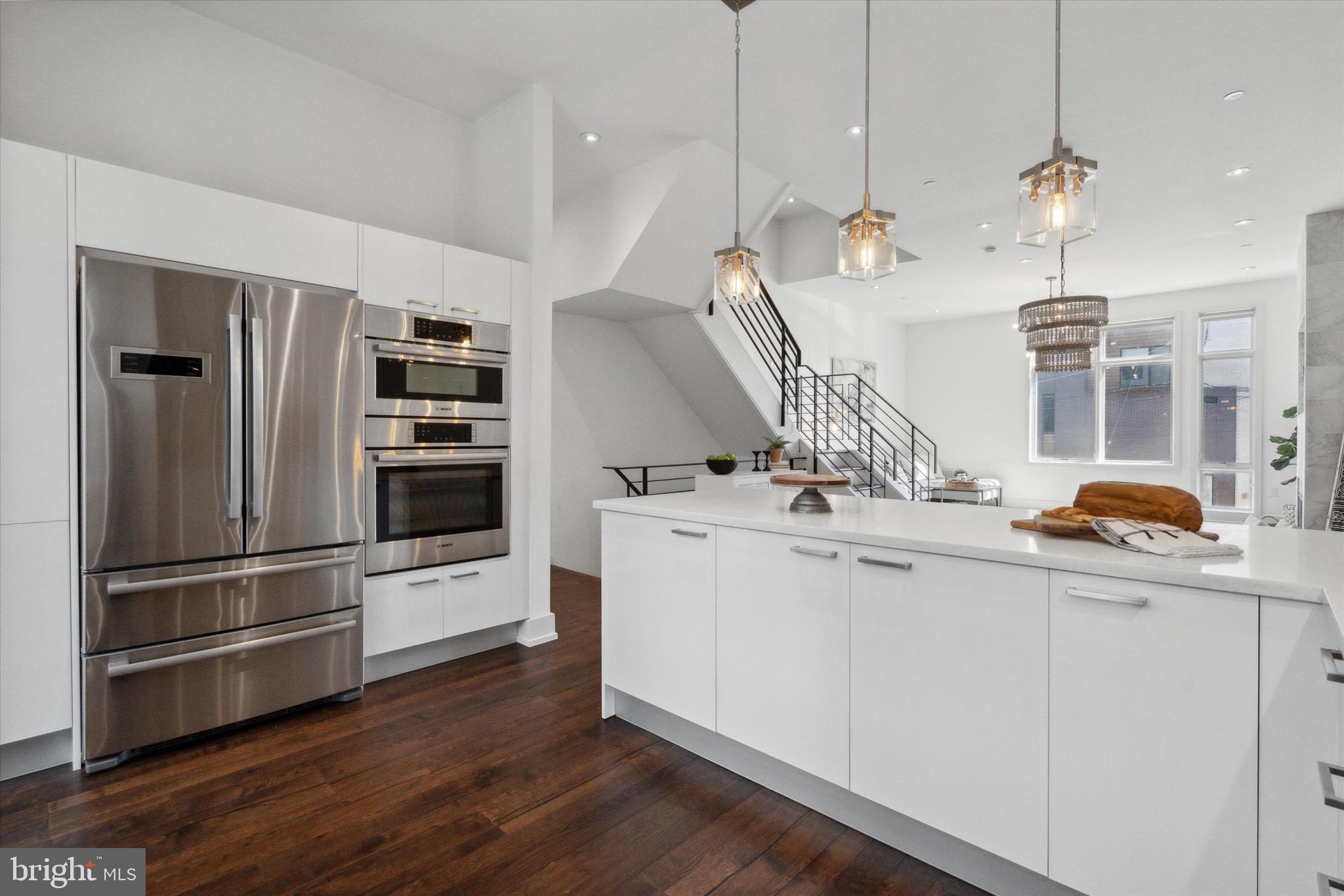 LIBERTY SQUARE - Residential