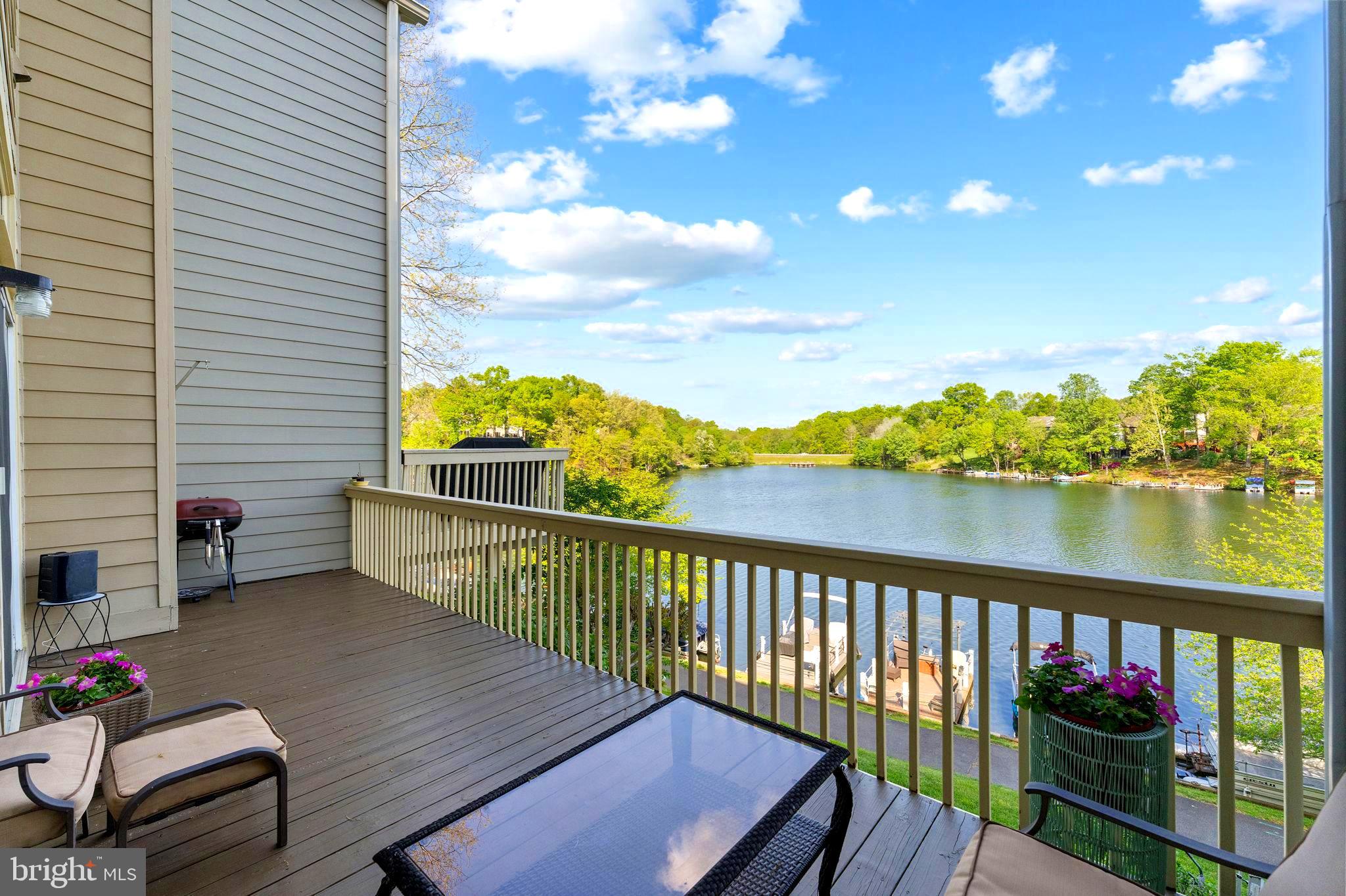 MALLARDS LANDING - Residential