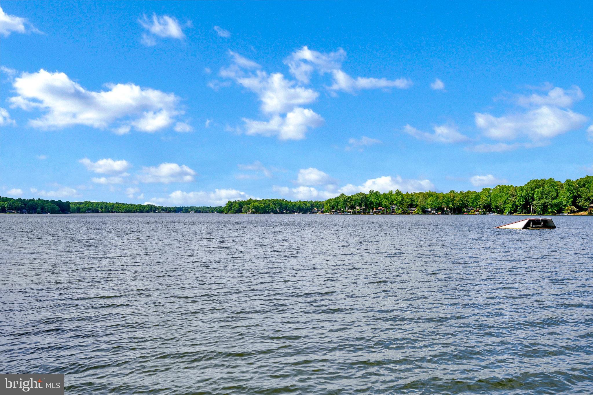 LAKE OF THE WOODS - Land
