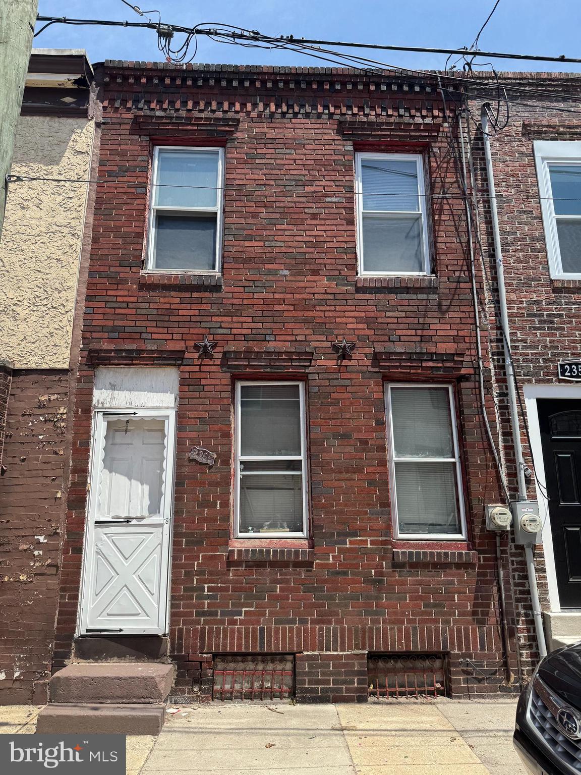 POINT BREEZE - Residential