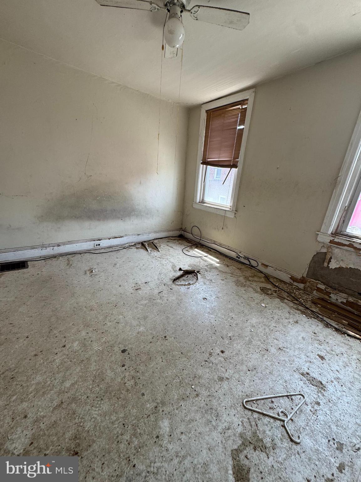 POINT BREEZE - Residential