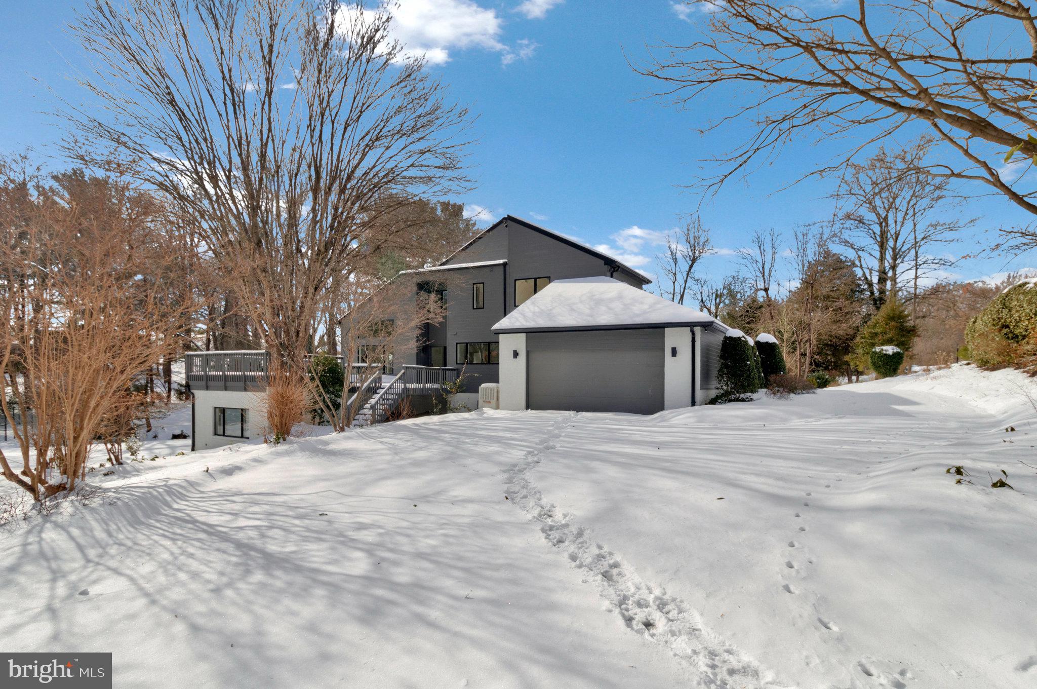 FOX LAKE - Residential