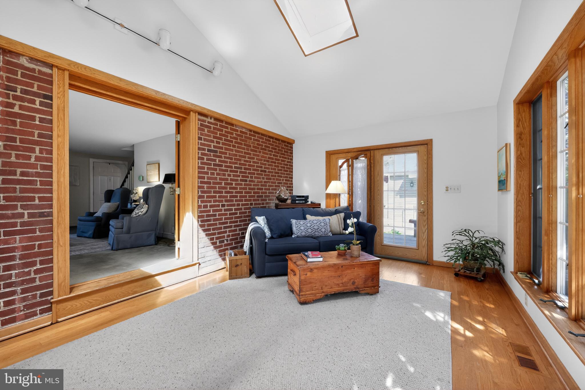 GAYLEY SQUARE - Residential