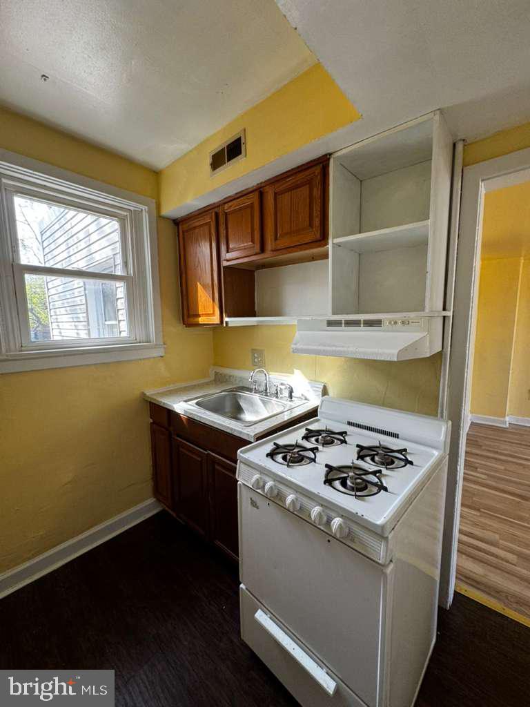 BROOKLYN - Residential