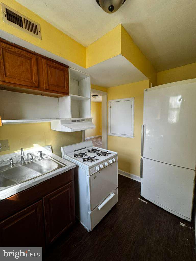 BROOKLYN - Residential