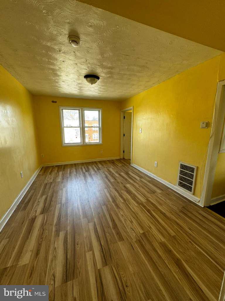 BROOKLYN - Residential