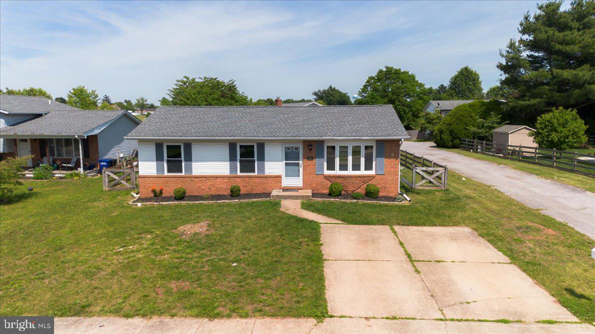 GREEN MEADOWS - Residential