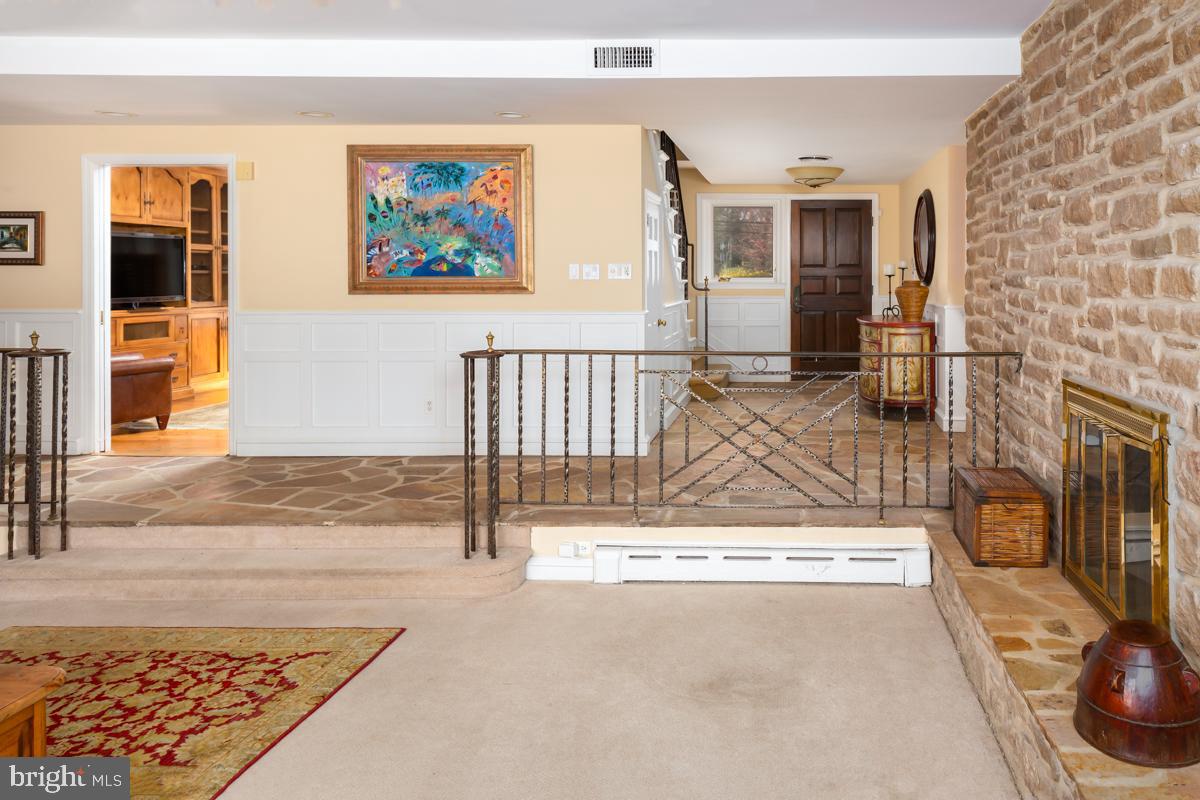 WYNNEWOOD - Residential
