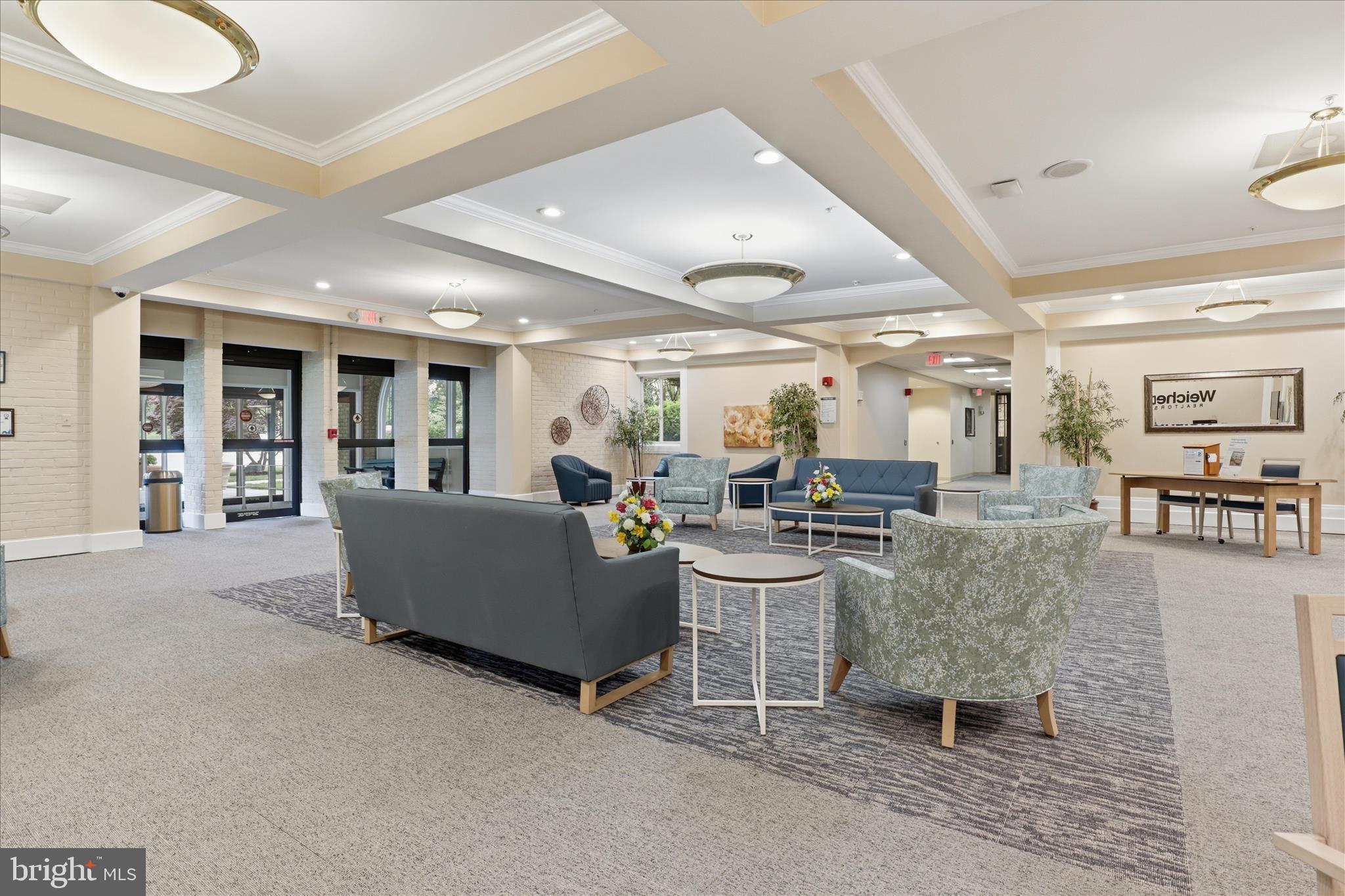LEISURE WORLD - Residential