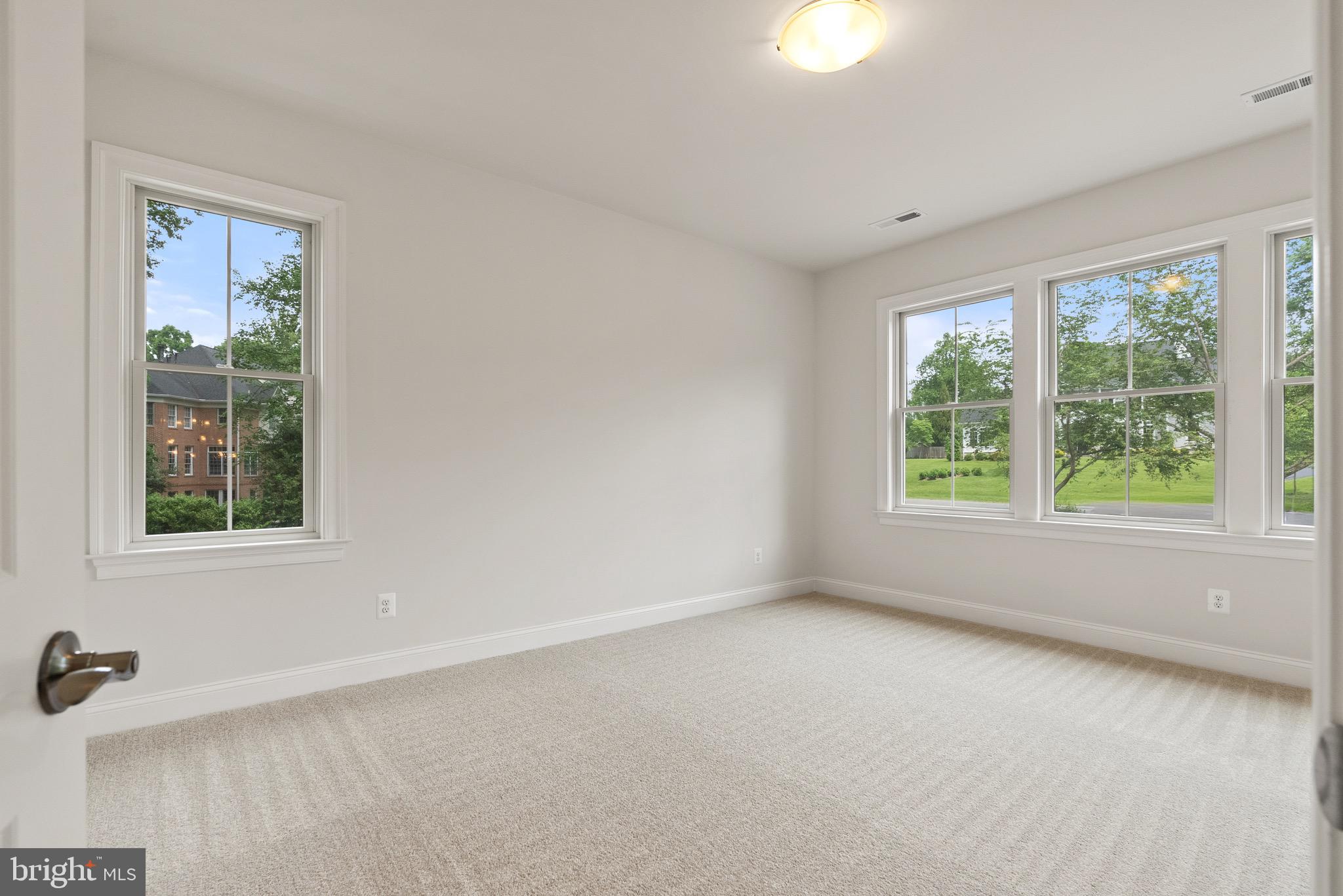 LITTLE VIENNA ESTATES - Residential