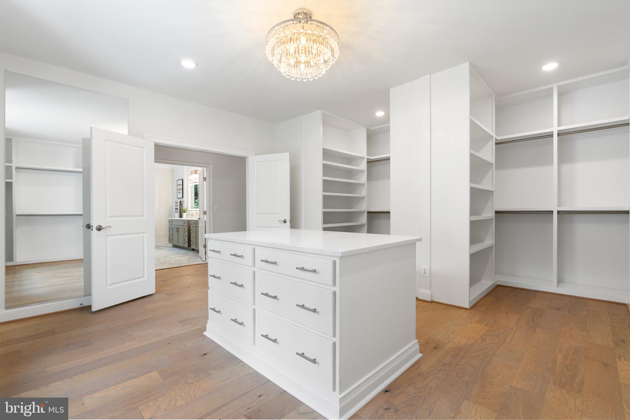 LITTLE VIENNA ESTATES - Residential