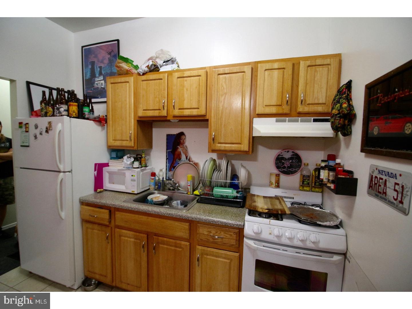 UNIVERSITY CITY - Residential Income