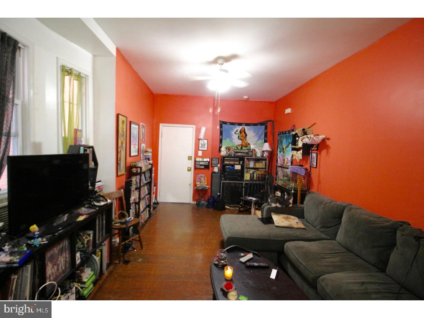 UNIVERSITY CITY - Residential Income