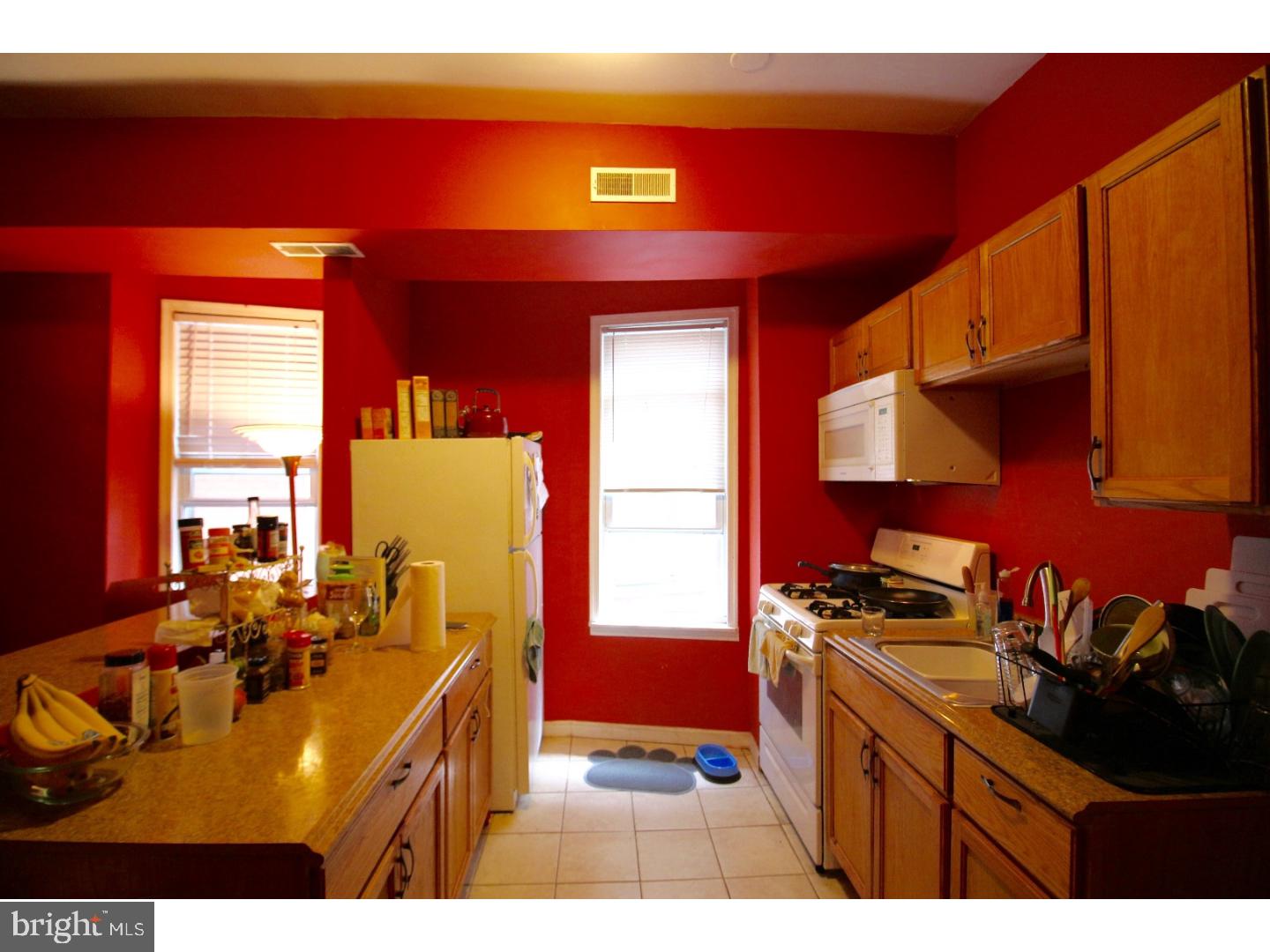 UNIVERSITY CITY - Residential Income