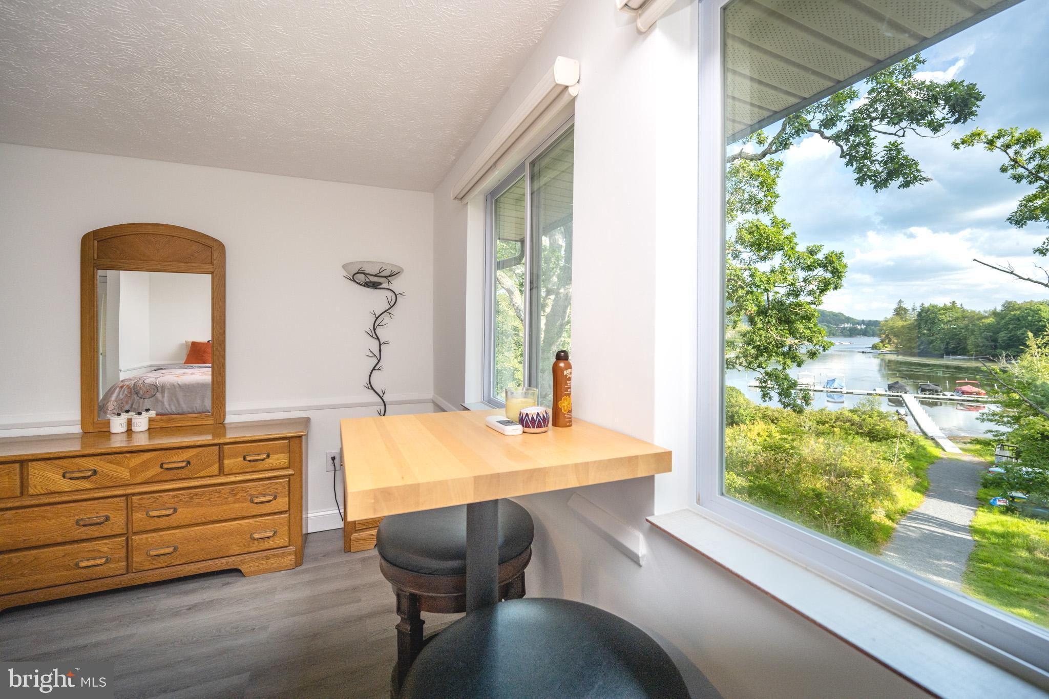 SKI COVE - Residential