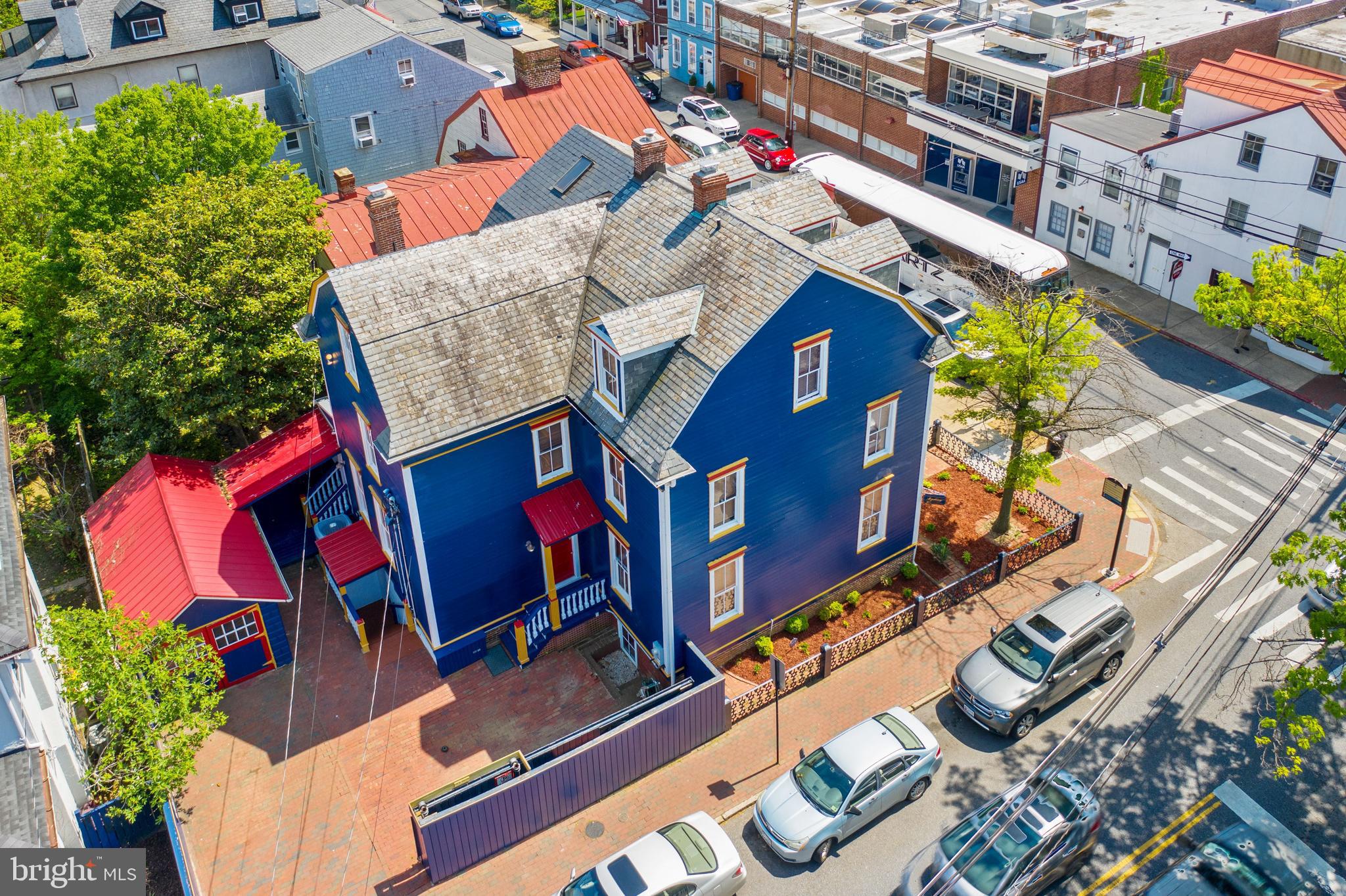 HISTORIC DISTRICT - Residential