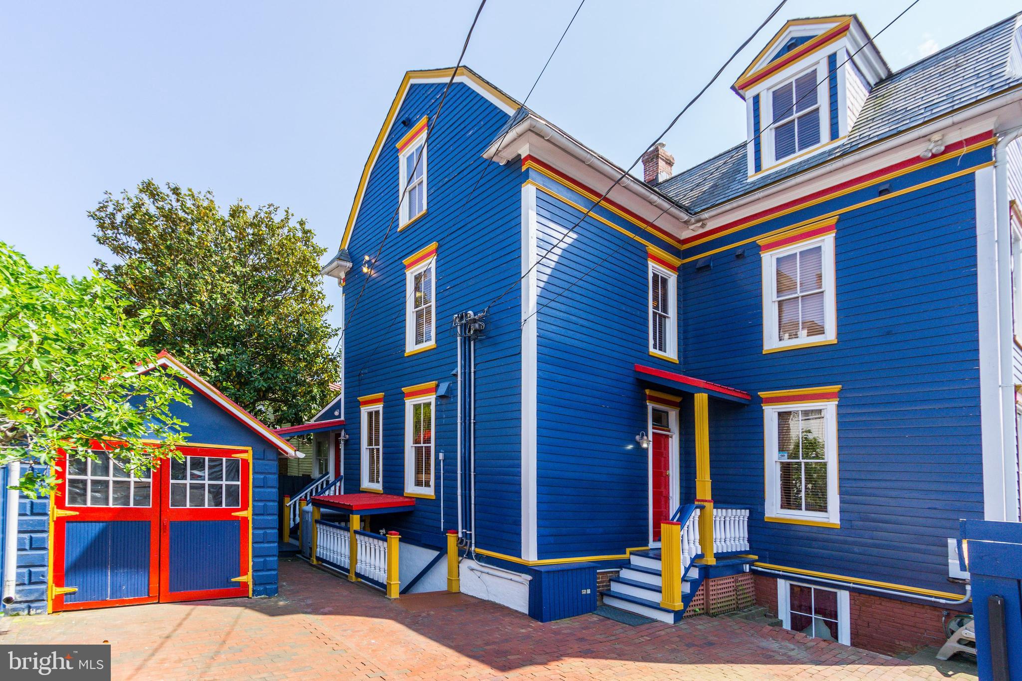 HISTORIC DISTRICT - Residential