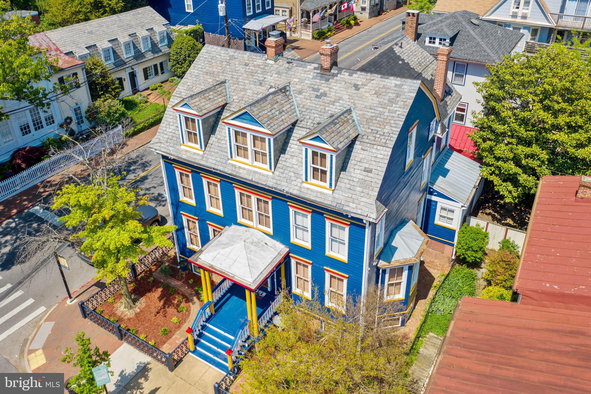 HISTORIC DISTRICT - Residential