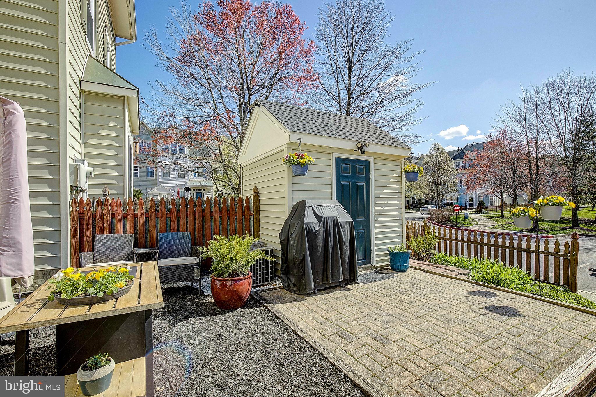 PINEY ORCHARD - Residential