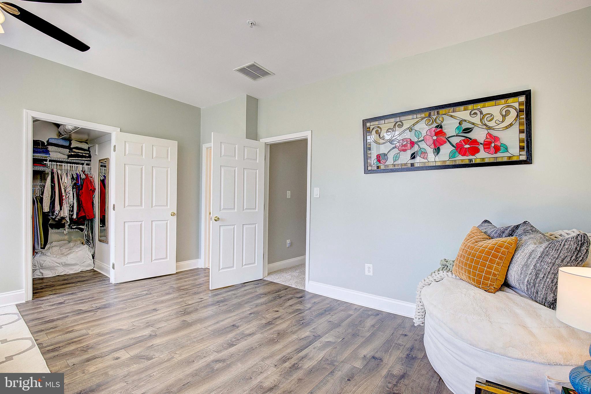 PINEY ORCHARD - Residential