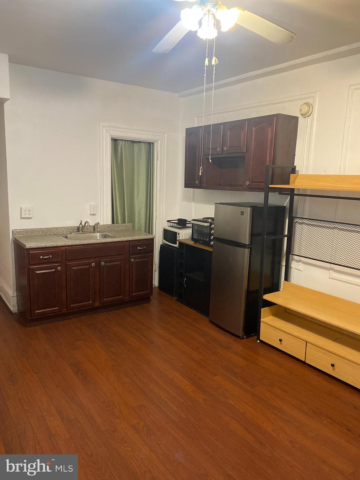 CENTER CITY - Residential