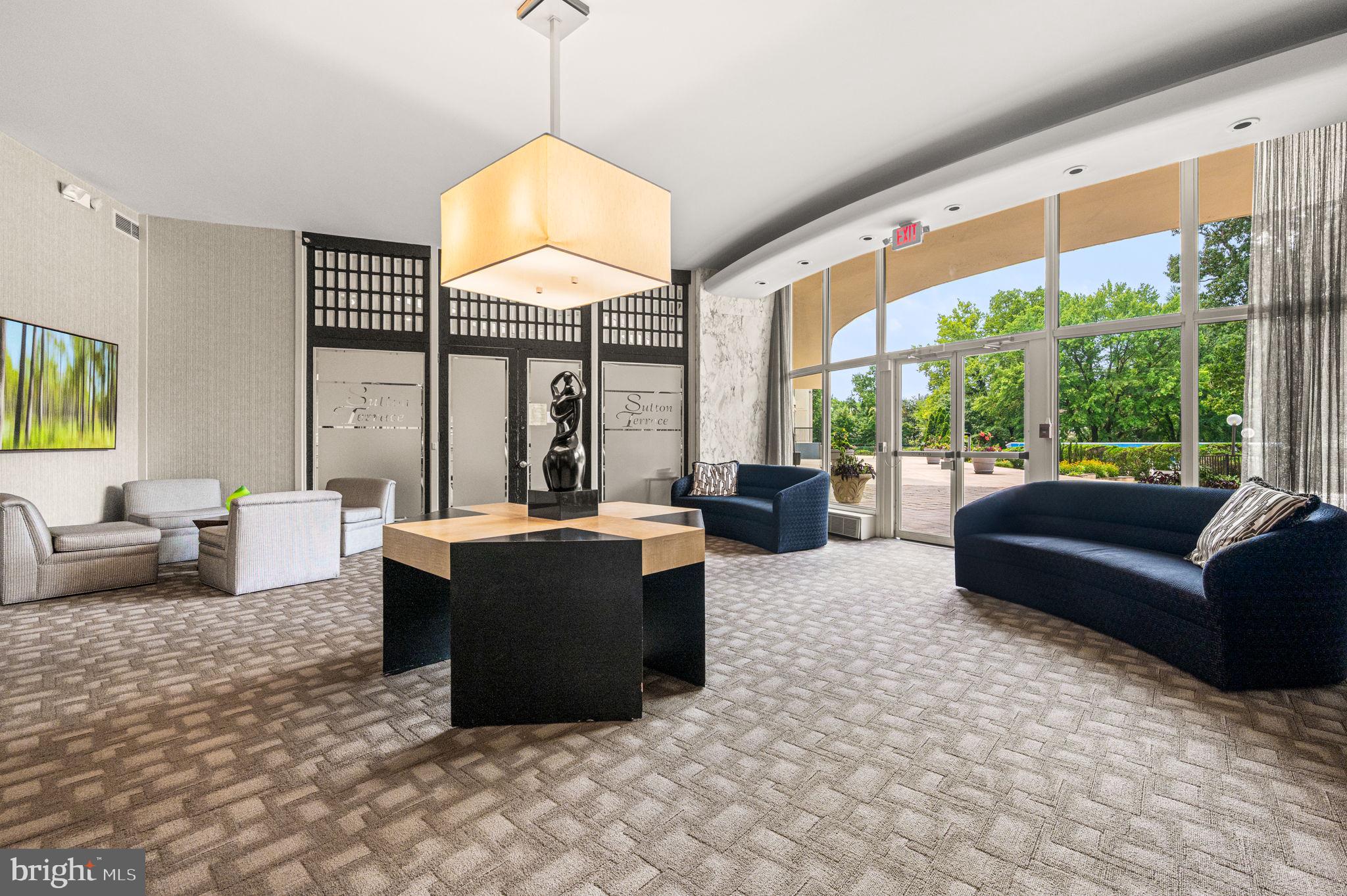 SUTTON TERR - Residential
